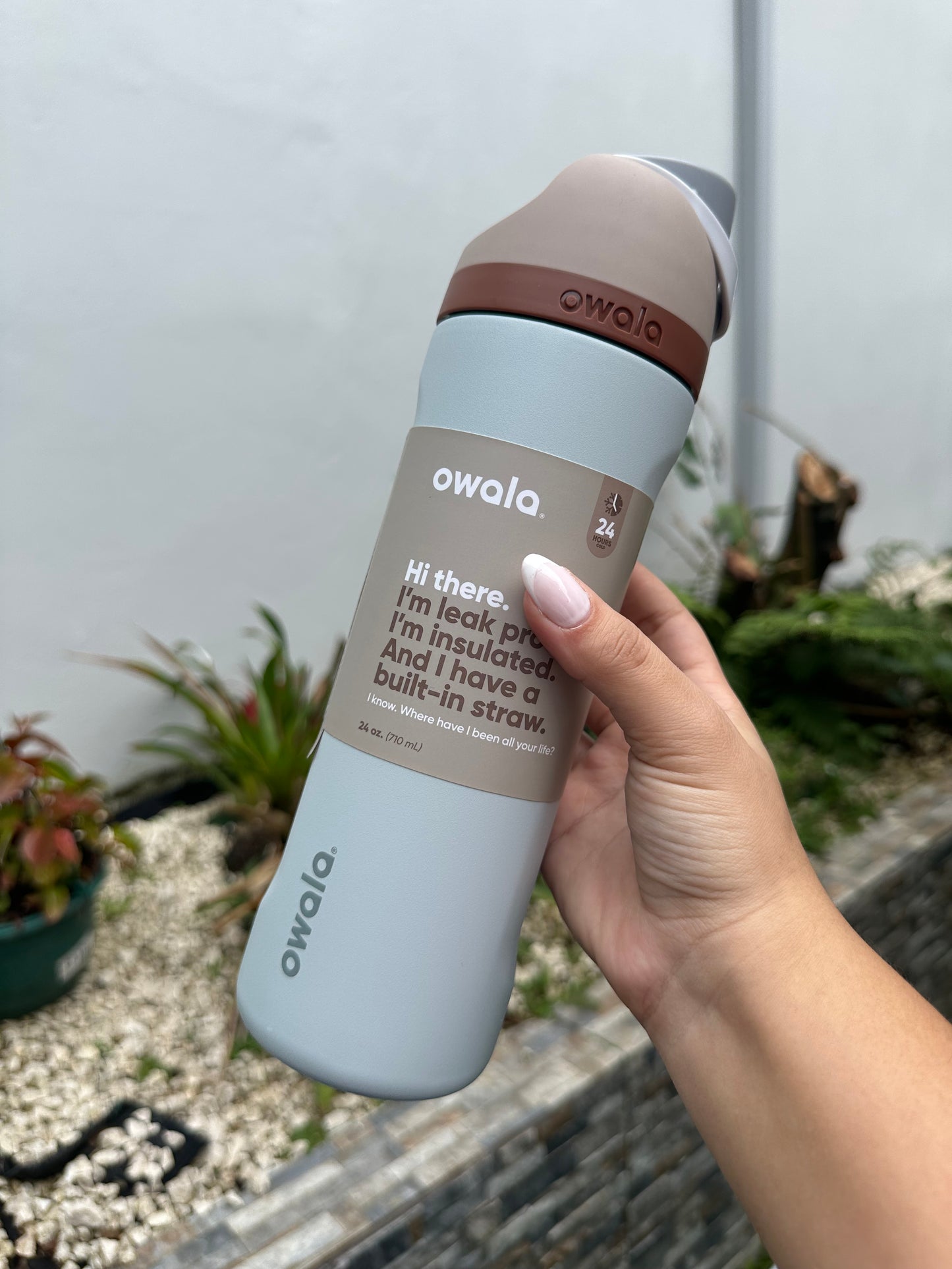 Owala FreeSip 24oz / 01