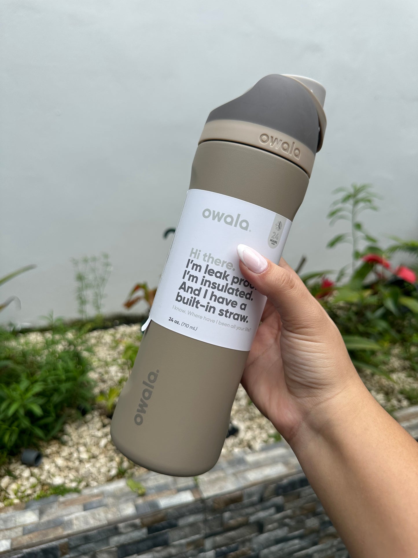 Owala FreeSip 24oz / 03